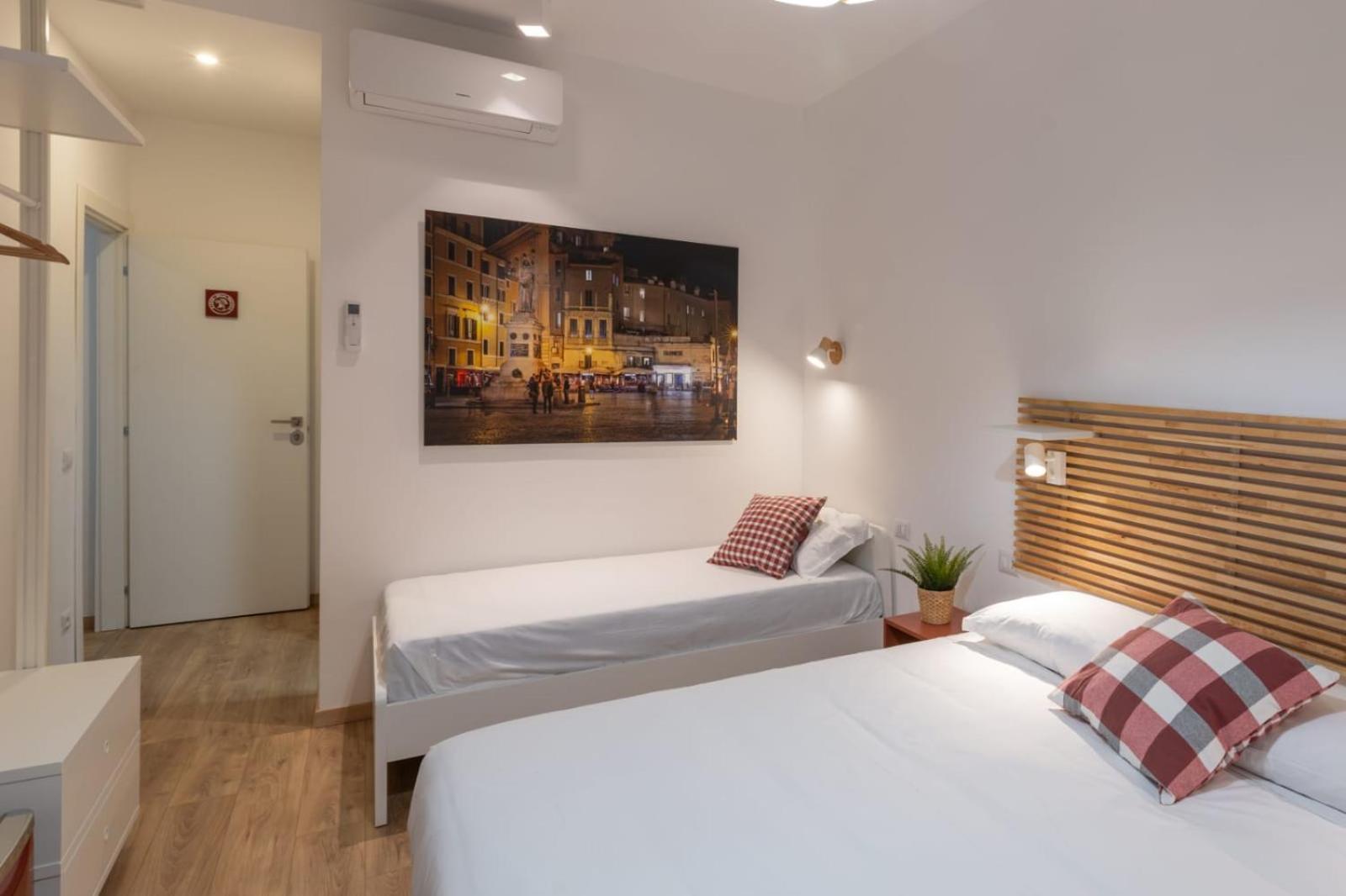 433 Rooms Roma Екстер'єр фото