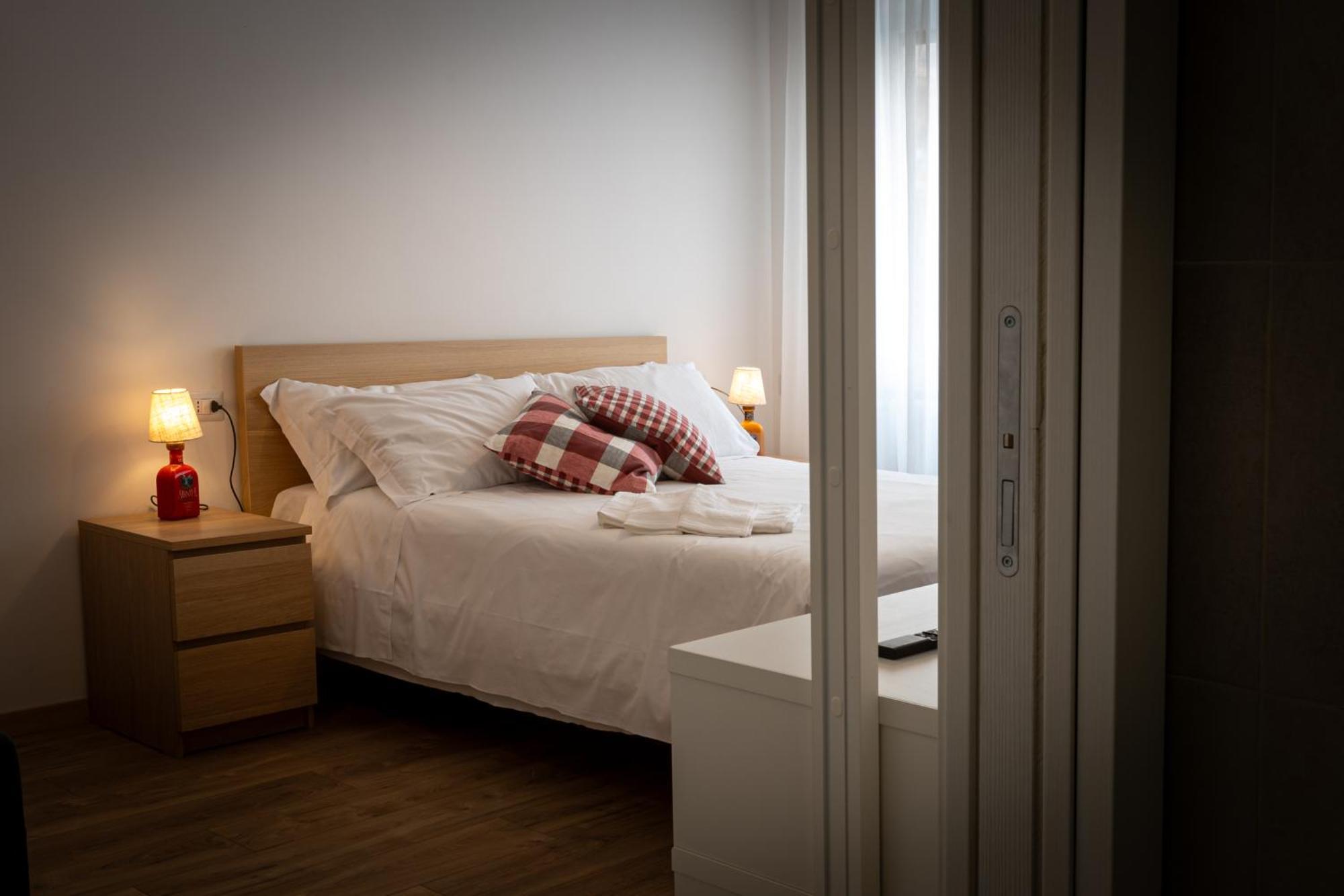 433 Rooms Roma Екстер'єр фото