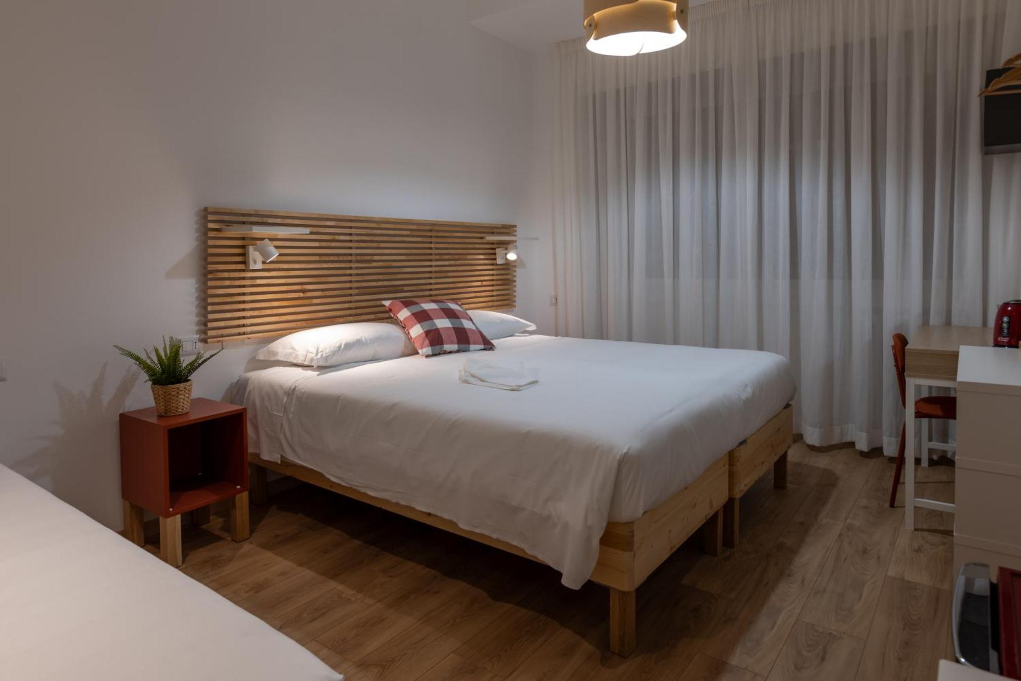 433 Rooms Roma Екстер'єр фото